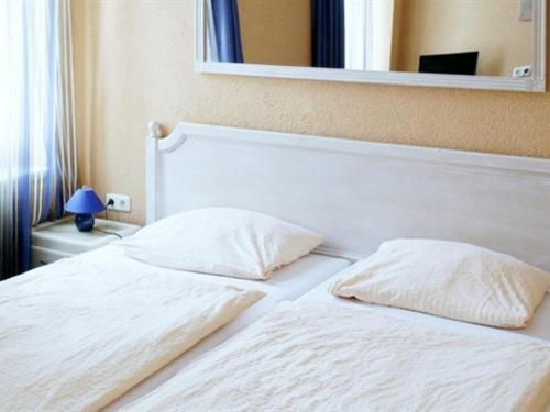 Fichtelberghuette Hotel Oberwiesenthal Room photo